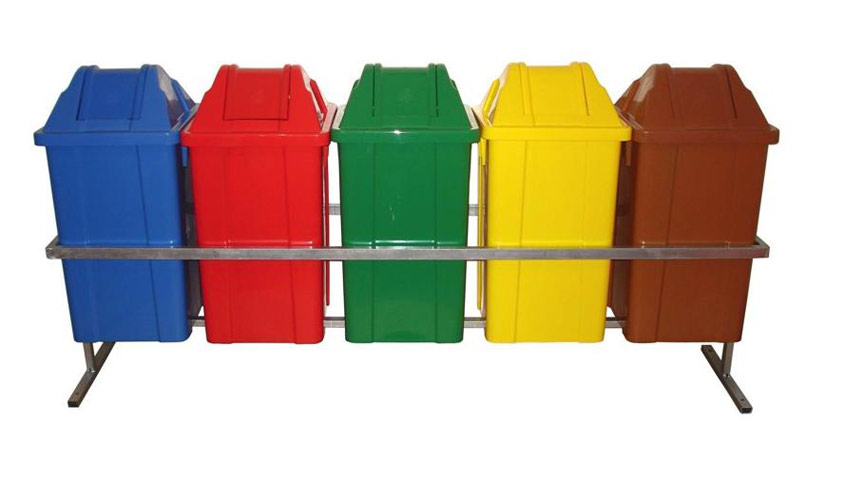 Conjunto Coleta Seletiva 5 Cestos Quadrados Tampa vai e vem 60 Litros
